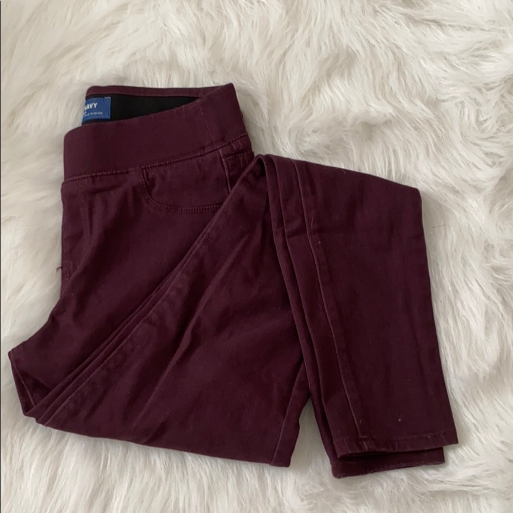 Old Navy Rockstar Pull-On Skinny Burgundy Jegging